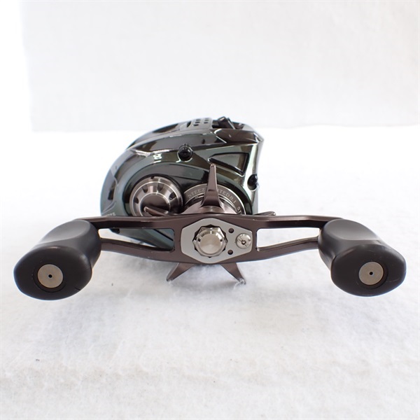 スティーズリミテッド右